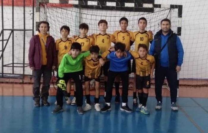 Köyceğiz’de Futsal İlçe Şampiyonu Yunus Emre Ortaokulu Oldu