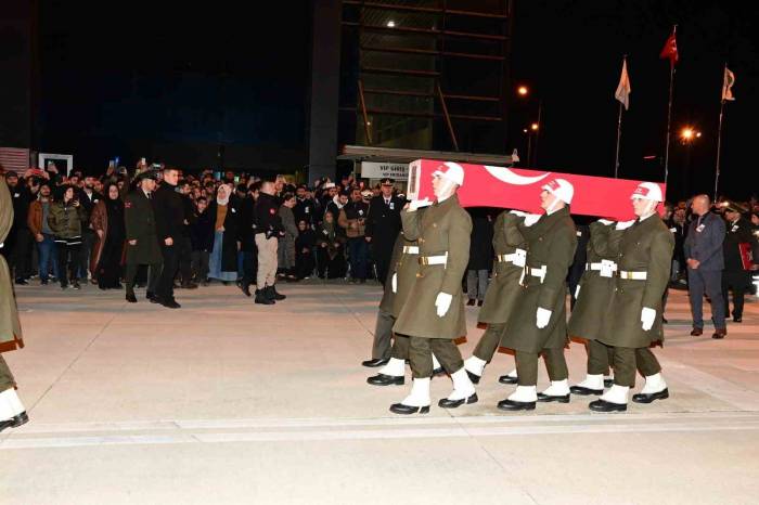 Şehit Piyade Sözleşmeli Er Çağatay Erenoğlu’nun Cenazesi Memleketi Sinop’ta