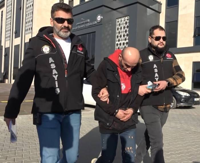 Çanakkale’de Bir Kadına Kezzapla Saldıran Şüpheli Adliyeye Sevk Edildi