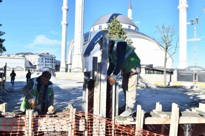 Esenyurt’ta 2 Mahalleye Daha Park Yapıldı