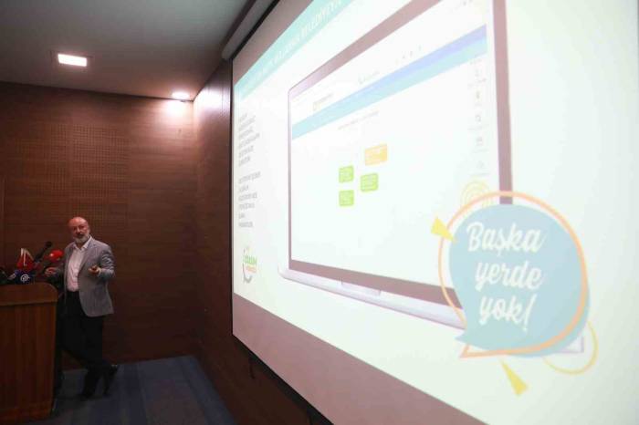 Başkan Çolakbayrakdar, “Çözüm Merkezi, Kayseri’nin En Torpilli Numarası”