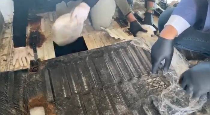 Osmaniye’de İki Araçta Toplam 60 Kilo 600 Gram Uyuşturucu Ele Geçirildi:1 Kişi Tutuklandı