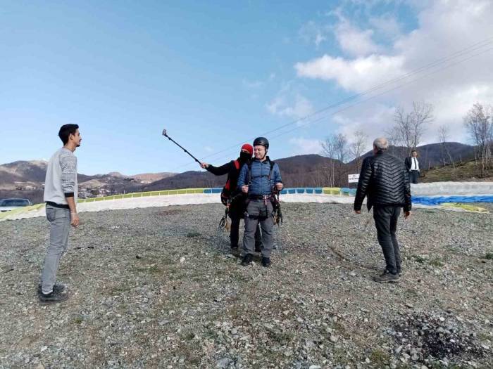 Osmaniye Dumanlı Yaylası, Yamaç Paraşütçülerinin Yeni Adresi Oldu