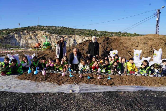 Çok Amaçlı Proje İle Doğa Korunuyor, Yuvalar Isınıyor