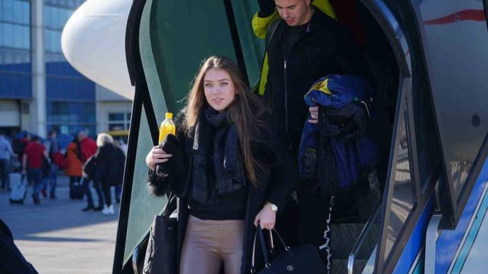 Erciyes Kayak Merkezi’ne Sezonun İlk Charter Seferi Çekya Cumhuriyeti’nden