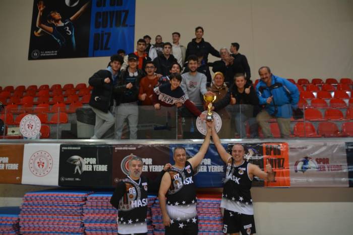 Kayseri Büyük Erkekler Basketbolda Şampiyon Hasketbol Sk