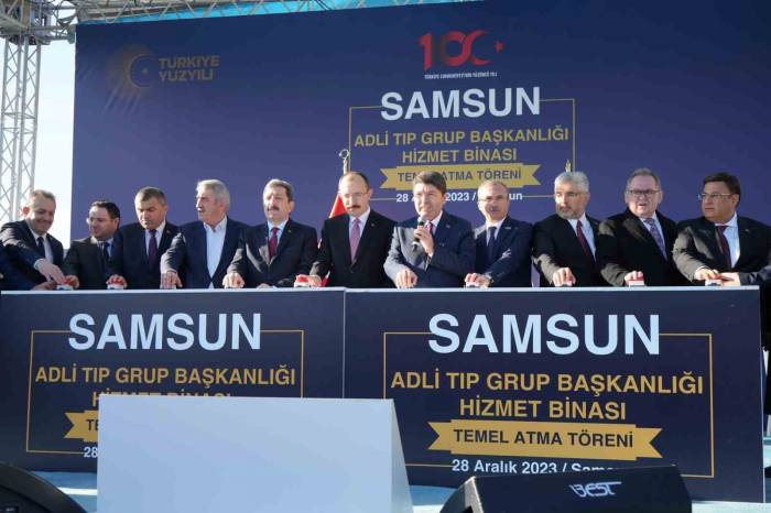 Adalet Bakanı Tunç: “Türkiye’nin Yeni Bir Anayasaya İhtiyacı Olduğu Açık”