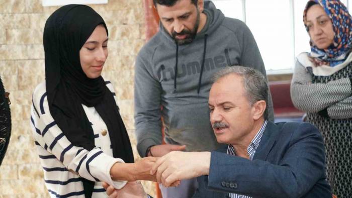 Başkan Kılınç, Tedavi Gören Vatandaşlarla Bir Araya Geldi