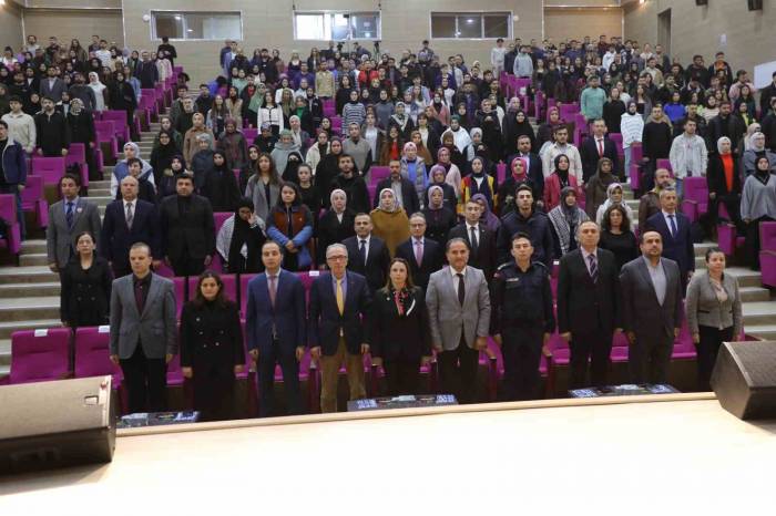 Barü’de “Türkiye’nin Orta Doğu Siyaseti Ve İsrail Sorunu” Anlatıldı