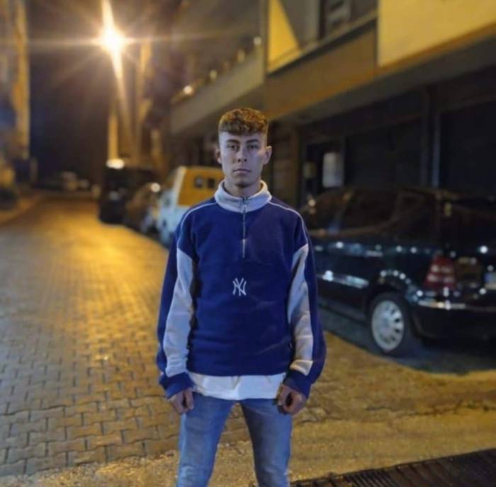 Bıçaklı Kavgada Ağabey Kardeşini Öldürdü