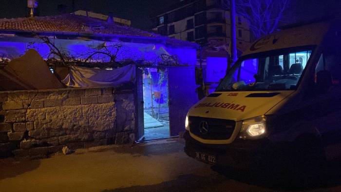20 Günlük Bebek Beşiğinde Ölü Bulundu