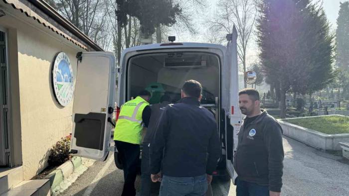 Feci Kazada Hayatını Kaybeden Hemşire Ve Avukatın Cenazeleri Memleketlerine Gönderildi