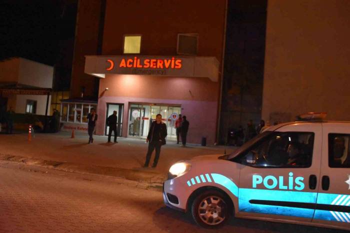 Halı Saha Maçında Kalbine Yenik Düştü