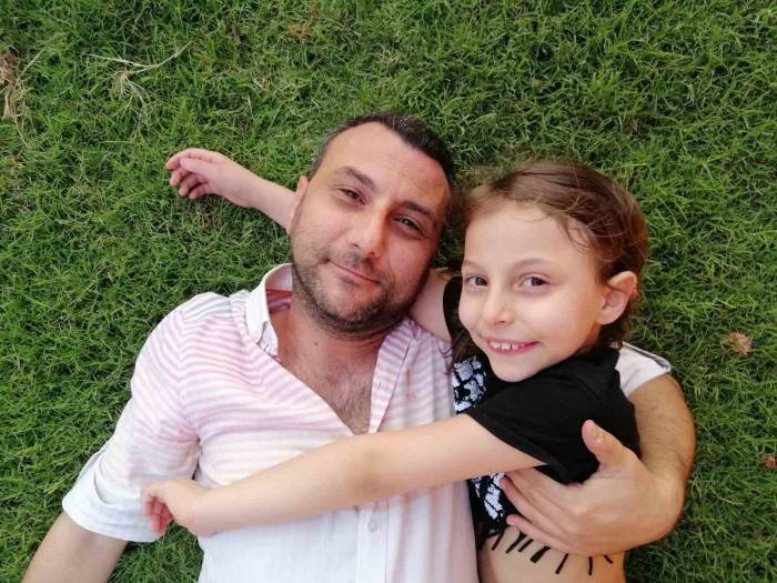 Deprem Sonrası Kızının Sesli Mesajlarıyla Yıkılmıştı, Telefonda Başka Kayıtların Da Olduğu Ortaya Çıktı