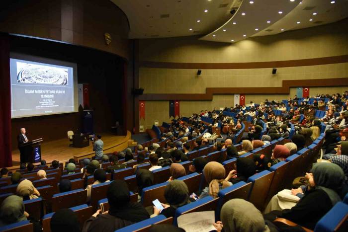 Rektör Sözbir “İkinci Yüzyıla Güçlü Türkiye Olarak Giriyoruz”