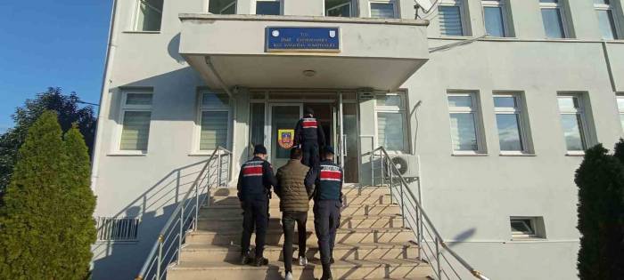 Sosyal Medyada Terör Örgütünü Öven Şahıs Tutuklandı