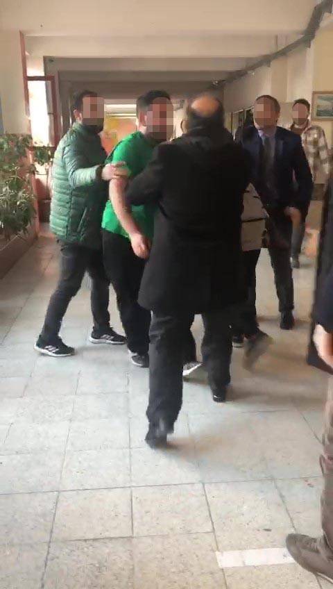 Veliler Öğretmene Saldırmıştı, Sebebi Ortaya Çıktı