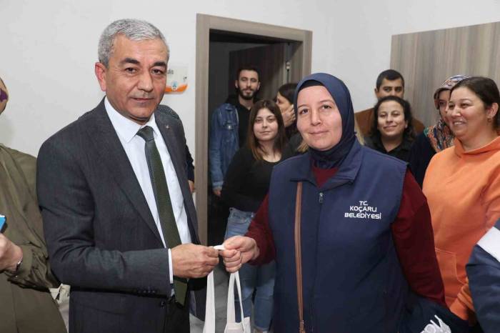 Başkan Kaplan’dan Personeline Yeni Yıl Jesti