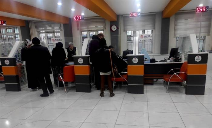 2023’de Afyonkarahisar’da 668 Bin 787 Kimlik, 194 Bin 596 Ehliyet Yenilendi