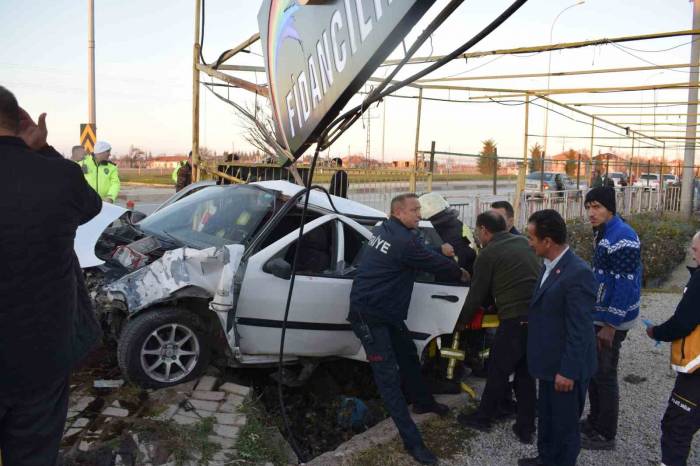 Can Pazarının Yaşandığı Kaza Anı Kameraya Yansıdı