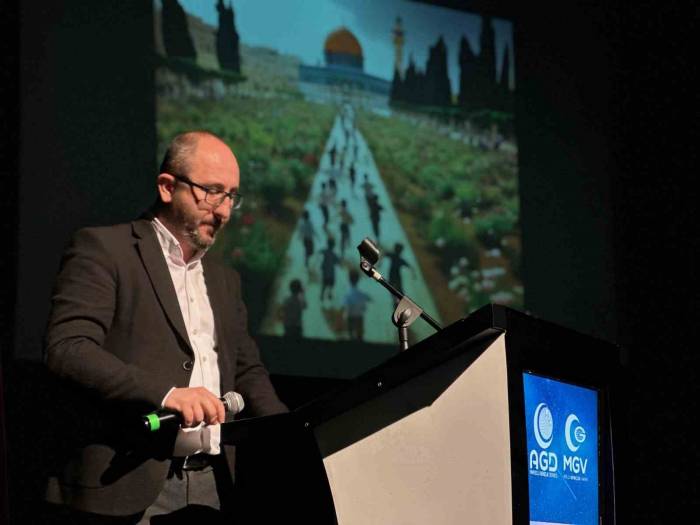 Esenler’de “Mekke’nin Fethi Ve Kudüs Gecesi” Programı Düzenlendi