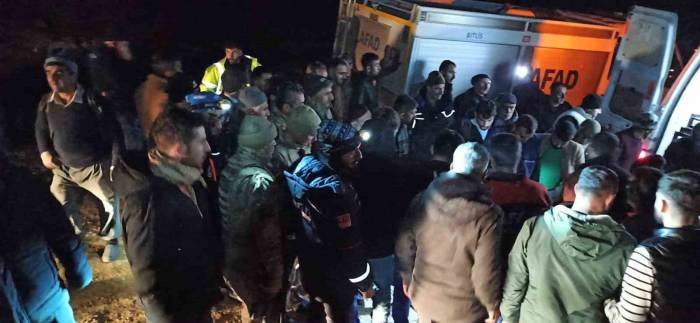 Ava Giden Şahıs Kayalıklardan Düşerek Hayatını Kaybetti