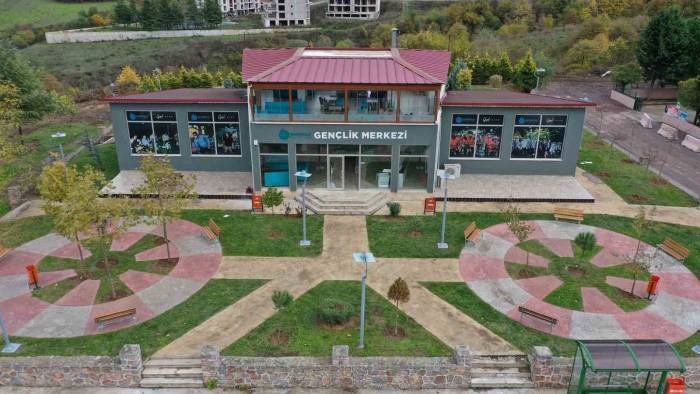 Çocuklar Ve Gençler Başiskele’de Geleceğe Hazırlanıyor