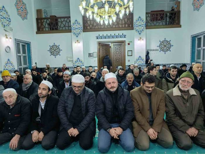 Sabah Namazında Buluştular