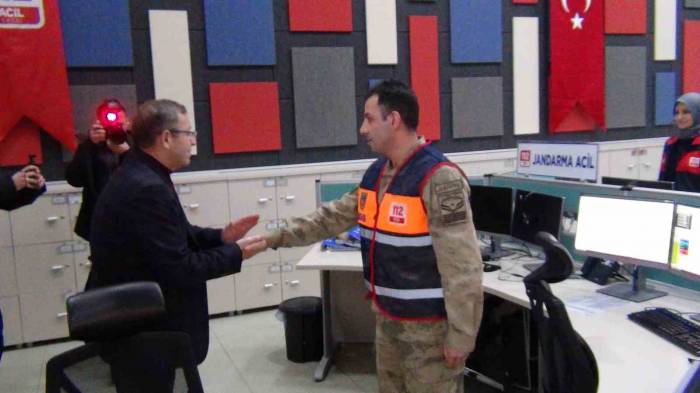 Kars Valisi Ziya Polat: “112 Can Hattı, Acil Durumda Aranacak Hattır”