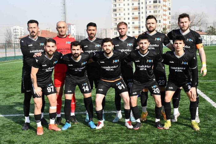 Kayseri Süper Amatör Küme: Argıncıkspor: 2 - Erciyes Esen Makina Fk: 3