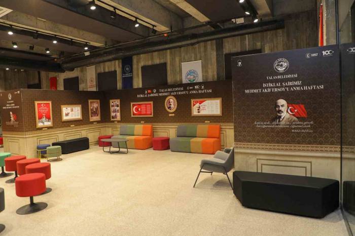 İstiklal Şairi’nin Sergisi Mevlana Meydanı Genç Ofiste