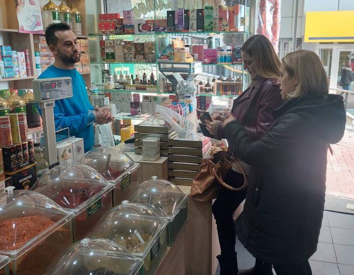 Aktarlarda Doğal Şifa Yoğunluğu: Şifayı Bitkilerde Arıyorlar