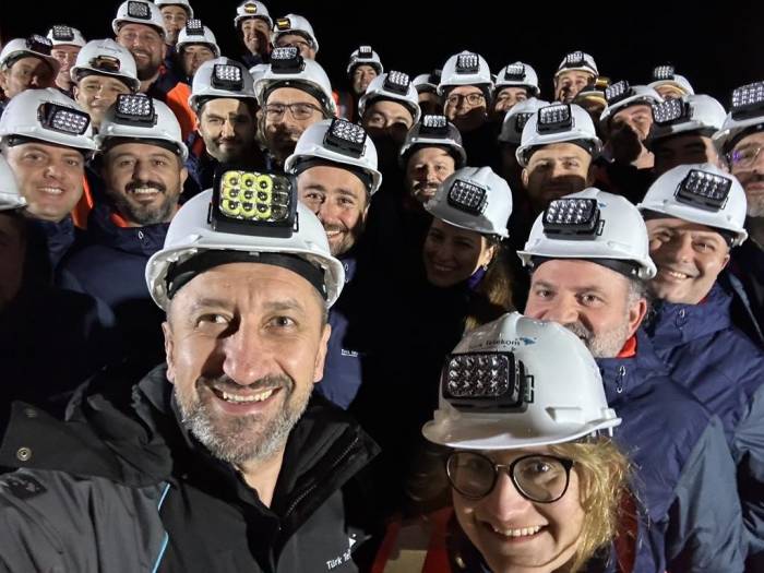 Türk Telekom Ceo’su Ümit Önal: “Memleketin Bir Şehrini Değil, Her Şehrini Fiber Ağlarla Örüyoruz”