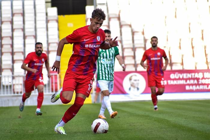 Altınordu’da 19’luk İlkan Dikkatleri Çekiyor