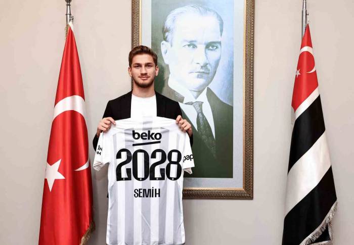 Beşiktaş, Semih Kılıçsoy’un Sözleşmesini 2028 Yılına Kadar Uzattı