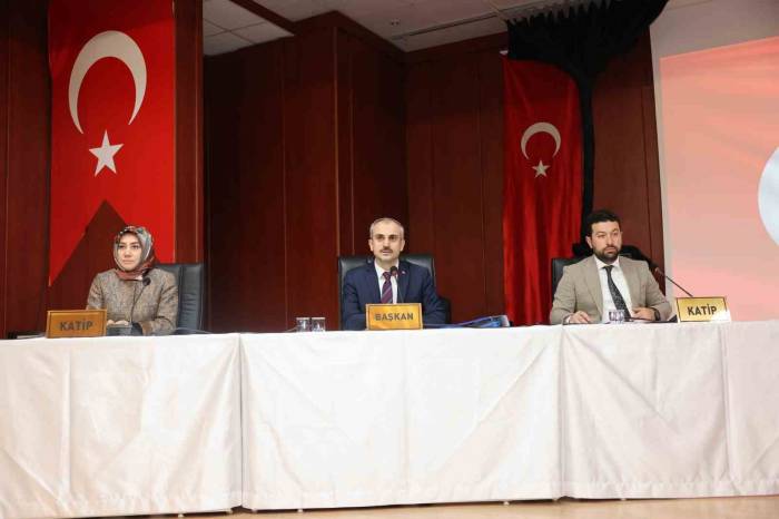 Çayırova’da 2024’ün İlk Meclisi Yapıldı