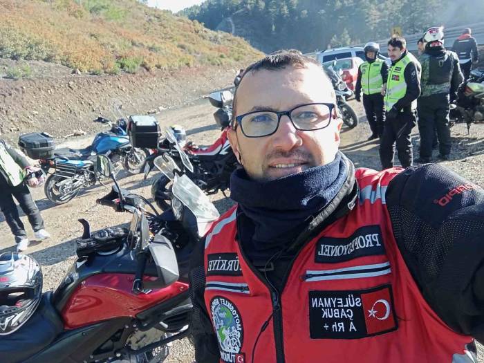 Yeni Motoruyla Kaza Yapan Balık Tutkunu Tarih Öğretmeni Hayatını Kaybetti