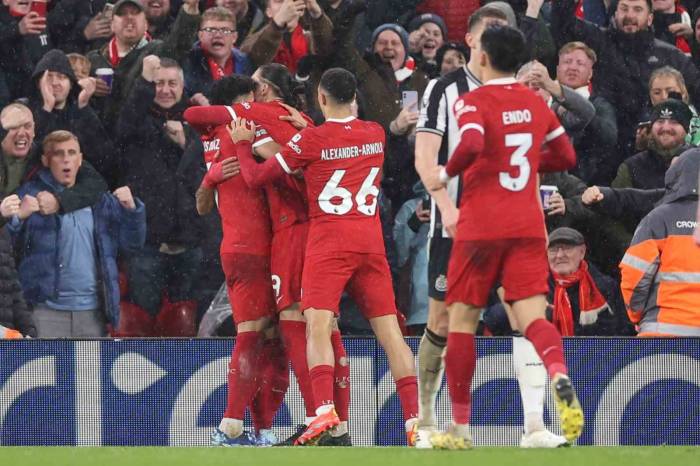 Premier Lig’de Bu Sezon Liderlik 9 Kez El Değiştirdi