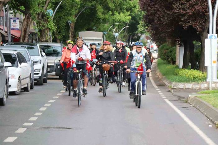 İzmitliler Sporla Buluşturuldu