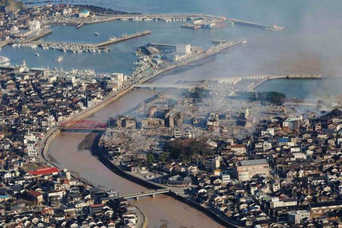 Japonya’daki Depremde Can Kaybı 48’e Yükseldi