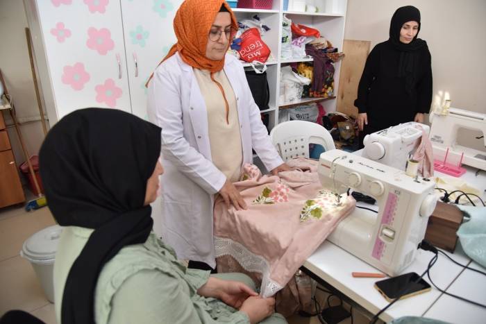 Filografi Ve Dikiş Nakış Kursuna Büyük İlgi