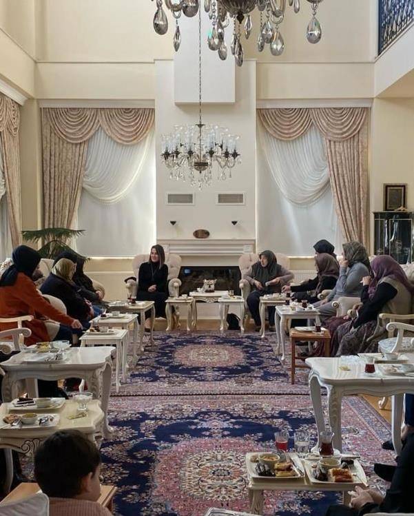 Şehit Aileleri Vali Konağında Ağırlandı