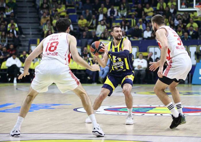 Thy Euroleague: Fenerbahçe Beko: 76 - Kızılyıldız: 85