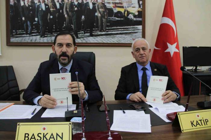 100. Yılı Meclis Özel Oturumunu Kitapçık Haline Geldi