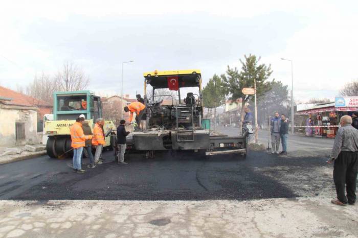 Bünyan Sümer Mahallesi’nde Asfalt Çalışmaları Başladı.