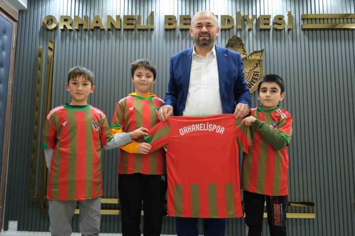 Öğrencilerin Forma Heyecanı