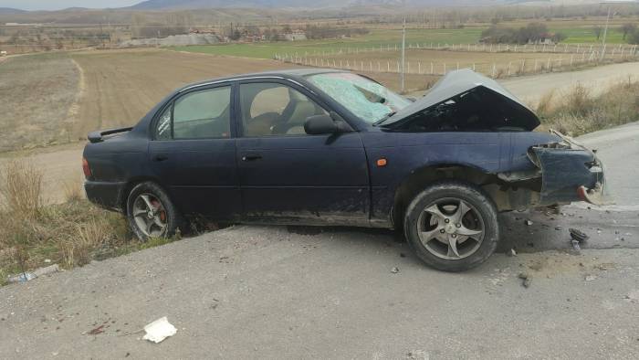 Otomobil İle Tanker Çarpıştı: 10 Aylık Bebek Hayatını Kaybetti