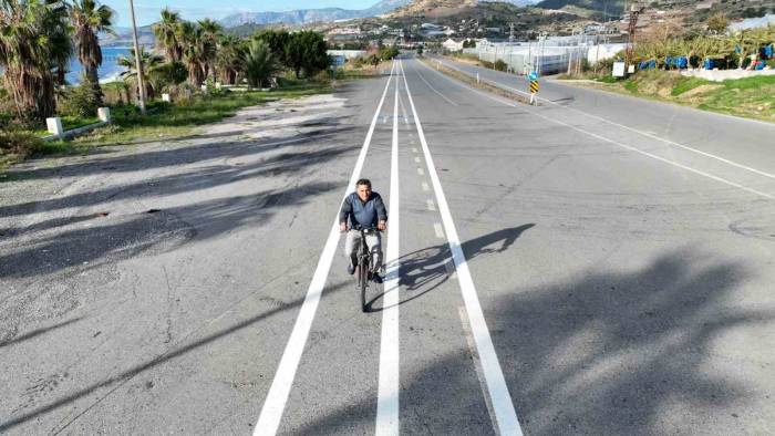 Alanya-gazipaşa Arasına 13 Kilometrelik Yeni Bisiklet Yolu Yapılıyor