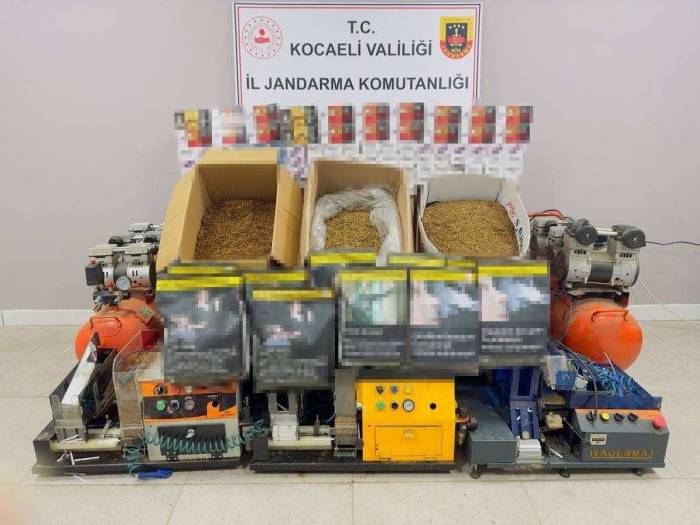 Kocaeli’de Gümrük Kaçağı 48 Bin Dolu Ve Boş Makaron Ele Geçirildi