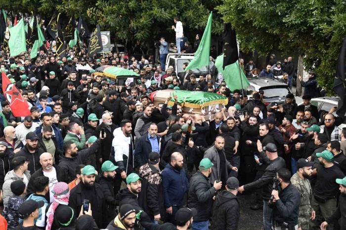 Lübnan’da Öldürülen Hamas Siyasi Büro Başkan Yardımcısı El Aruri Toprağa Verildi